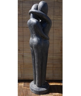 Skulptura-Apsikabinusi-pora-150